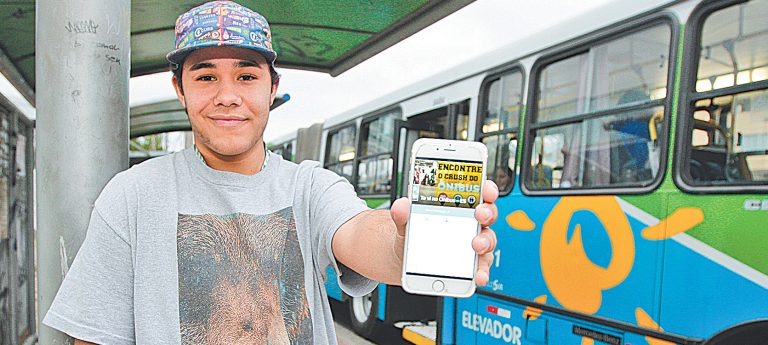 Passageiros procuram o amor no Transcol