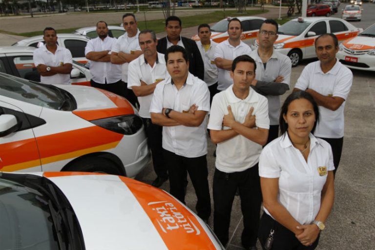 ‘Vamos barrar a chegada do Uber’, dizem taxistas da Grande Vitória