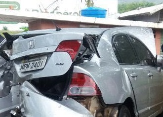 Um motociclista morreu e outro ficou ferido em acidente na BR-262
