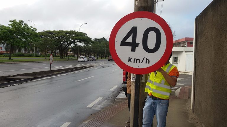Desvendado mistério das placas na BR-101