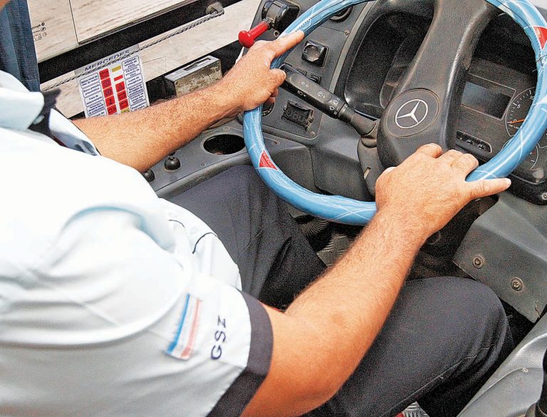 Duas prefeituras abrem inscrição para concurso no Estado