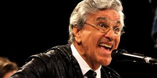Caetano Veloso está compondo seu próximo repertório