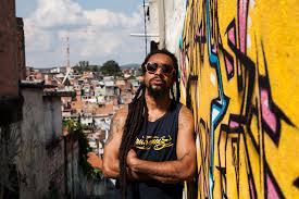 EP gravado ao vivo em SP rebobina coisas do imaginário do rapper Rael