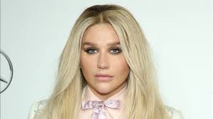 Kesha lança ‘Praying’, música que compõe seu próximo álbum ‘Rainbow’