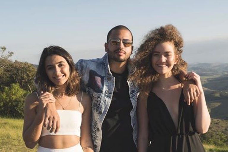 Projota e Anavitória lançam clipe de ‘Linda’, com participação de Gabriel Jesus