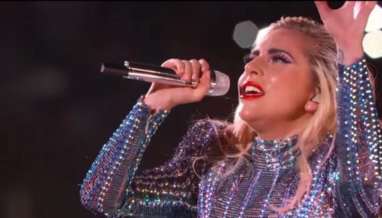 Miss Gaga promete mais!