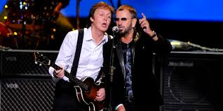 Ringo Starr lança ‘We’re on the road again’, com colaboração de Paul McCartney