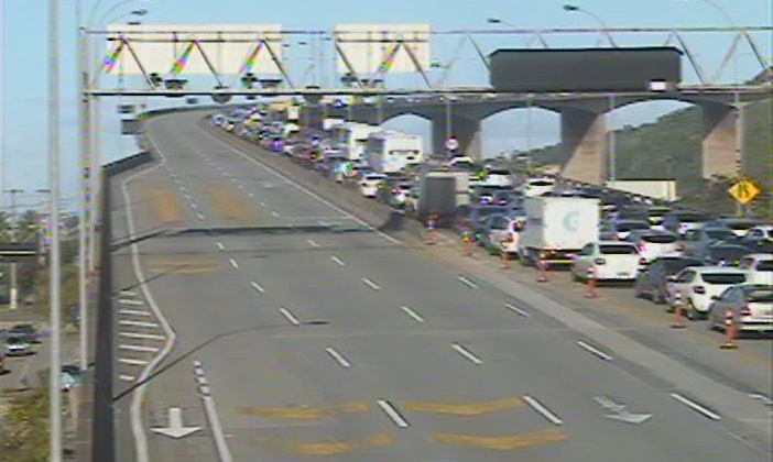 Interdição na Terceira Ponte causa congestionamentos em Vitória e Vila Velha