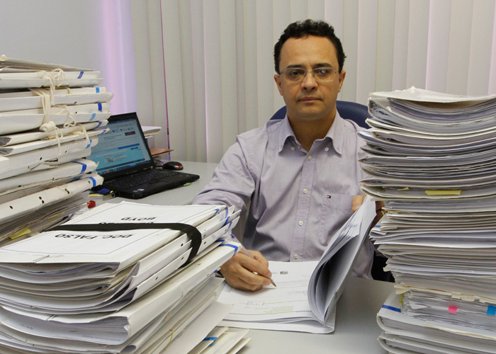 Secretaria de Educação investiga 164 suspeitas de diplomas falsos no Estado