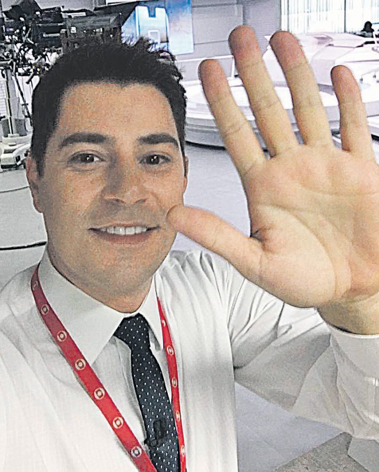 Evaristo Costa vai virar youtuber, diz colunista