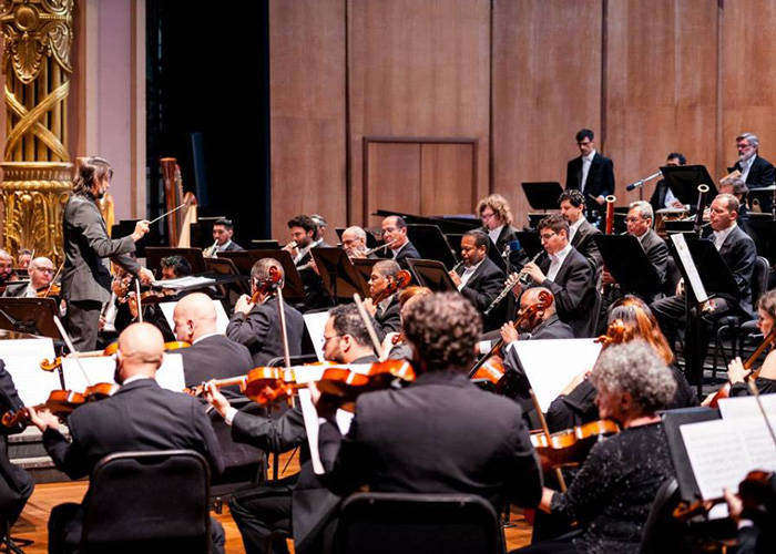 Orquestra de graça na praia neste sábado