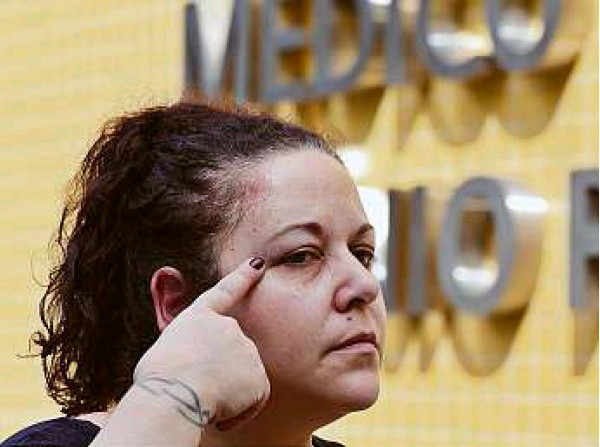 Passageira é atacada com arma de choque por motorista do Uber