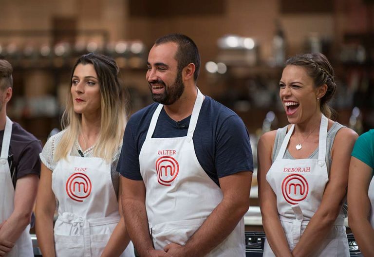 Ex-participantes do MasterChef assumem namoro