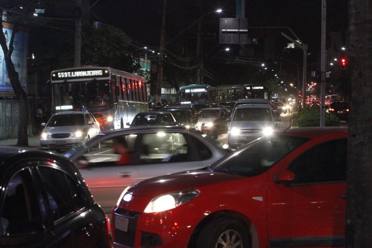 Pesquisa aponta maior problema no trânsito da Grande Vitória