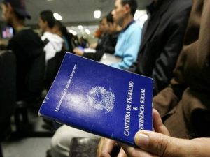 Taxa de desemprego no ES registra queda no 2º trimestre do ano