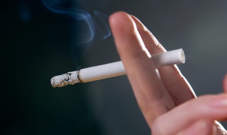 Preço dos cigarros pode aumentar até 50%, avalia o Governo