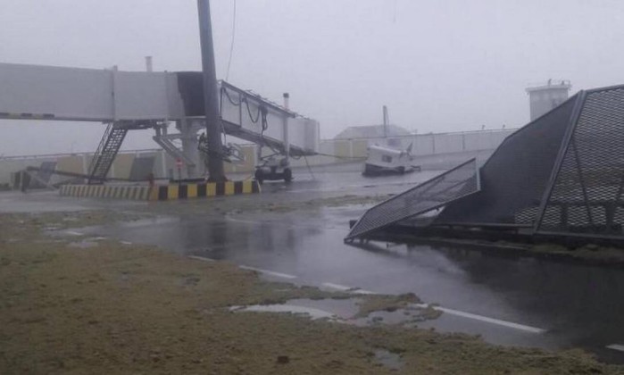 Furacão Irma devasta ilhas do leste do Caribe e deixa ao menos nove mortos