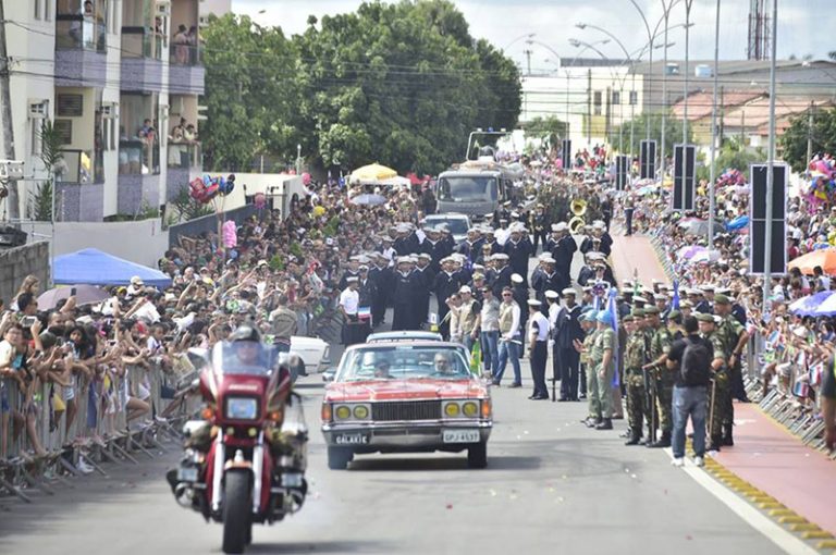 Veja como foi o desfile de 7 de Setembro em Linhares