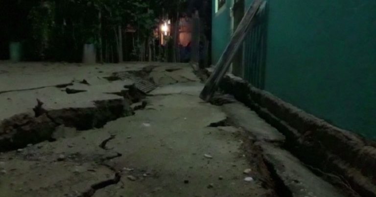 Forte terremoto atinge o México, gera tsunami e deixa ao menos 32 mortos