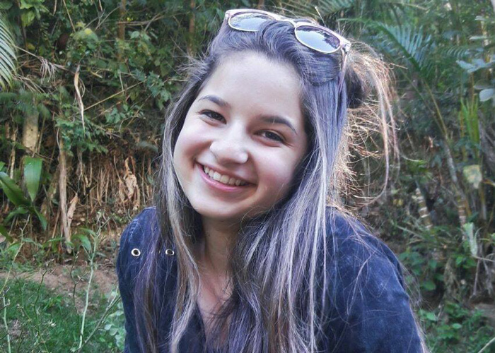 Adolescente conta como sobreviveu a acidente: “Saí antes do fogo começar”
