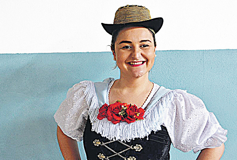Vítima de acidente fez cirurgia para engravidar de novo