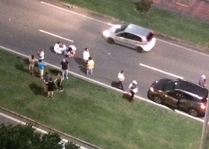 Pedestre é atropelado em trecho sem sinalização da Avenida Norte Sul, em Vitória