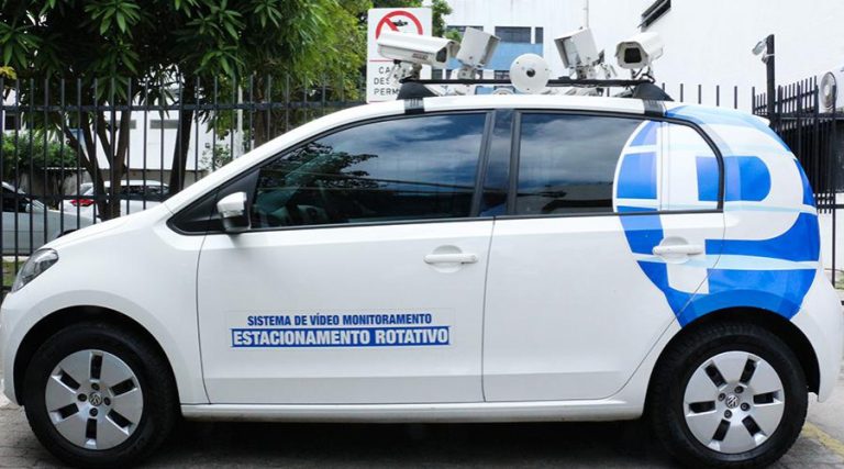 Veículo com câmeras vai vigiar motoristas que não pagam rotativo