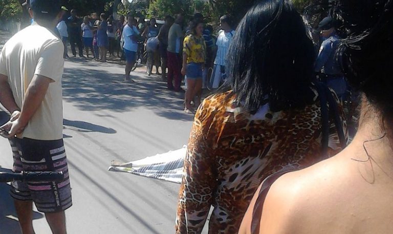 Adolescente morre após ser atropelado por ônibus