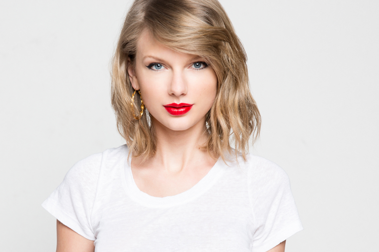 Taylor Swift é processada por plágio da letra de ‘Shake it Off’