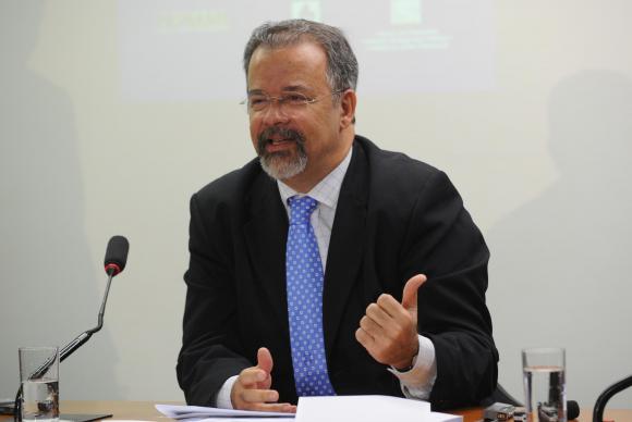 Exército já pacificou Rocinha, diz ministro