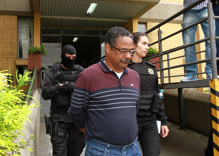 Ex-gerente da Petrobras é condenado a 15 anos de prisão
