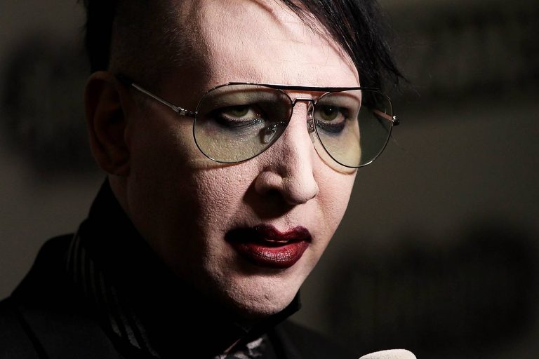 Marilyn Manson divulga novo clipe “we know where you fucking live” 