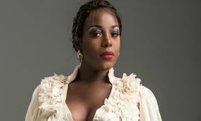 Conheça quem é Titica, a cantora angolana que participa do Rock In Rio