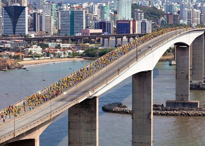 Terceira Ponte pode ter proteção de vidro contra suicídios