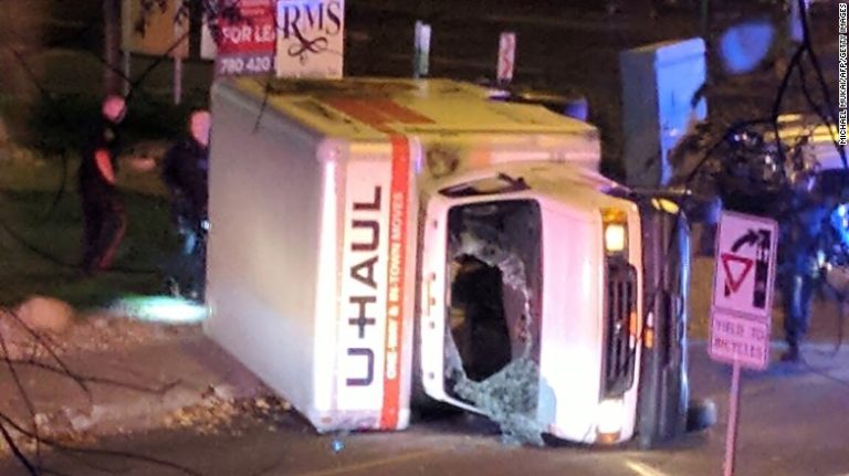 Ataque a policial é investigado como ato terrorista por polícia canadense