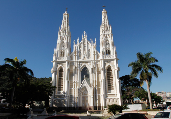 Em nota, Arquidiocese de Vitória repudia desrespeito à Igreja através da arte