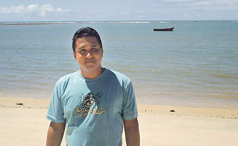 Empresário que morreu em tragédia ia buscar o filho