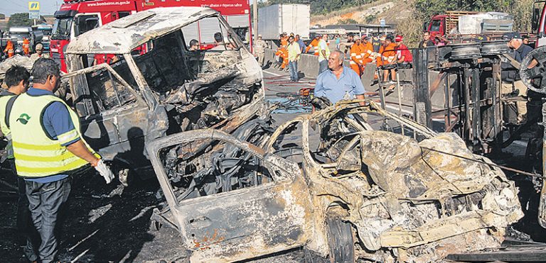 Mais de 140 já morreram na BR-101 este ano