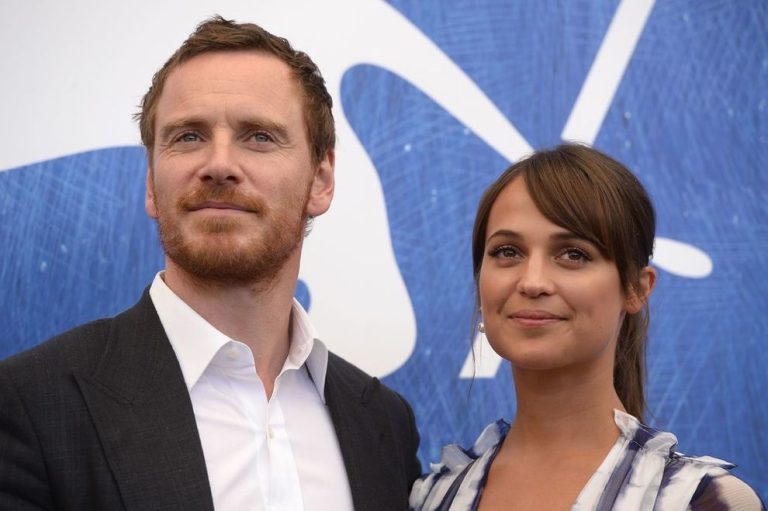 Michael Fassbender e Alicia Vikander são oficialmente marido e mulher