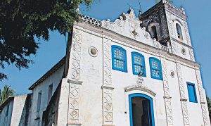 Passeio por igrejas históricas