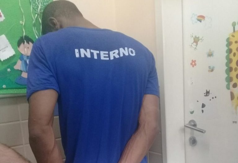 Vendedor de amendoim é preso acusado de estuprar o enteado de 5 anos