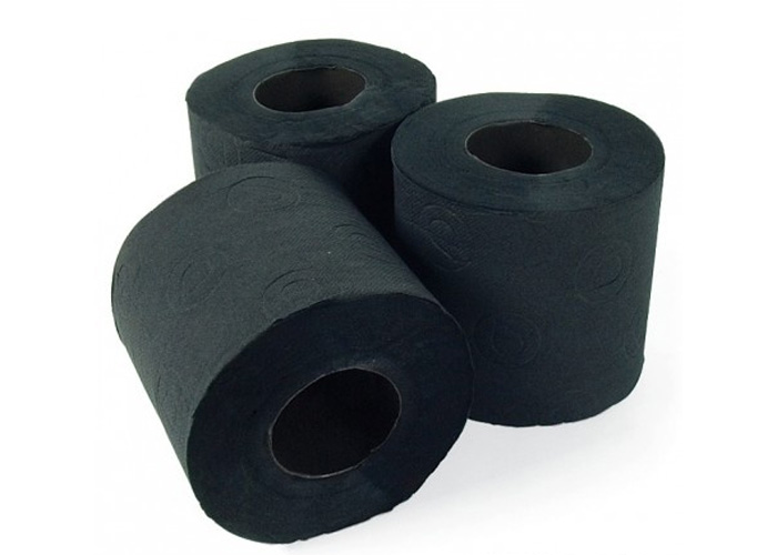 Campanha de papel higiênico de cor preta revolta internautas