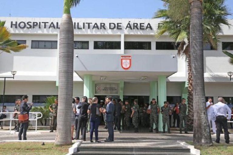Temer recebe alta de hospital em Brasília