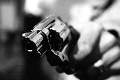 Homem que matou idoso na frente do filho é condenado a 24 anos de prisão