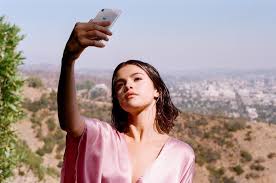 Selena Gomez lança ‘Wolves’!