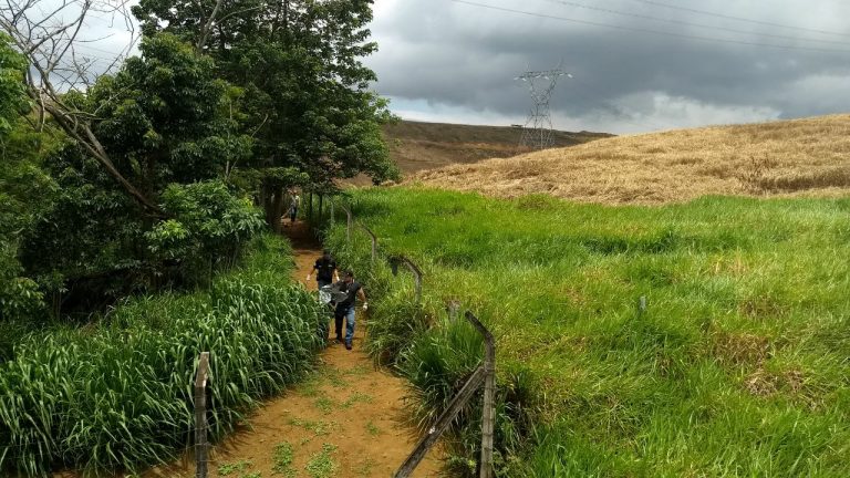 Exame de DNA pode confirmar se corpo encontrado em lagoa é da menina Thayna