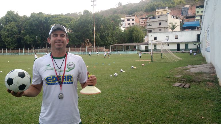 Causos do futebol: Professor tem história para contar