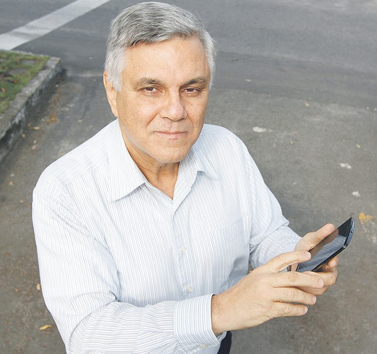 Médicos já receitam remédio para vício em celular