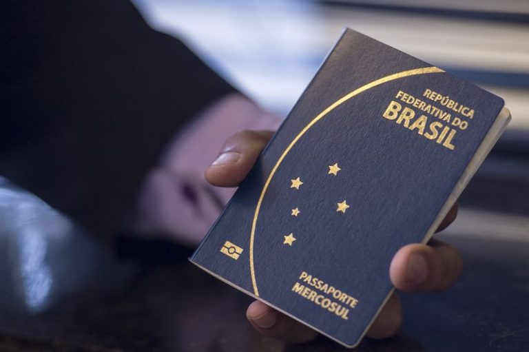 Banco de dados biométricos reduzirá tempo de espera por passaporte
