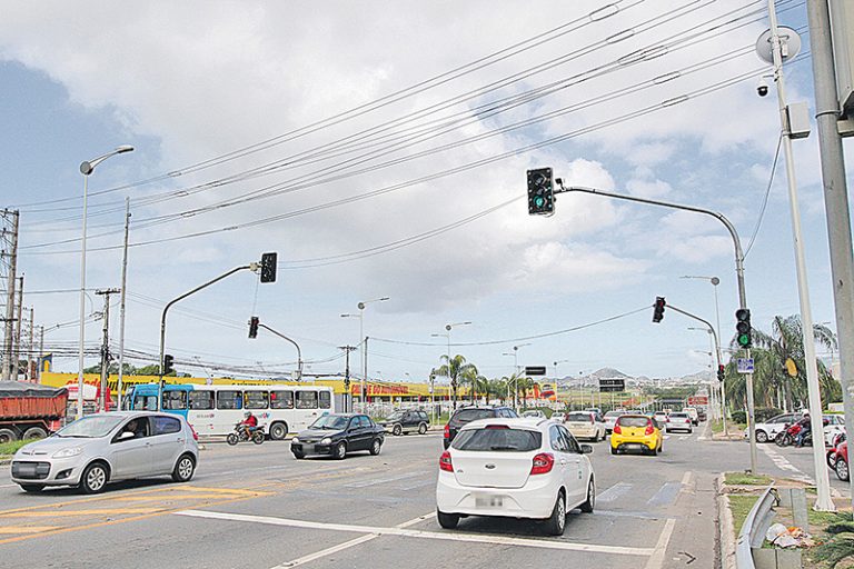 Só sete radares funcionam na BR-101